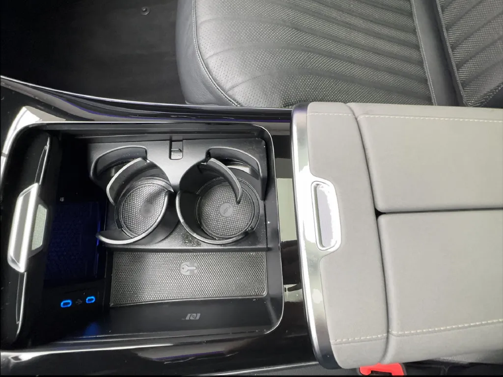 Mercedes-Benz EQS photo 44
