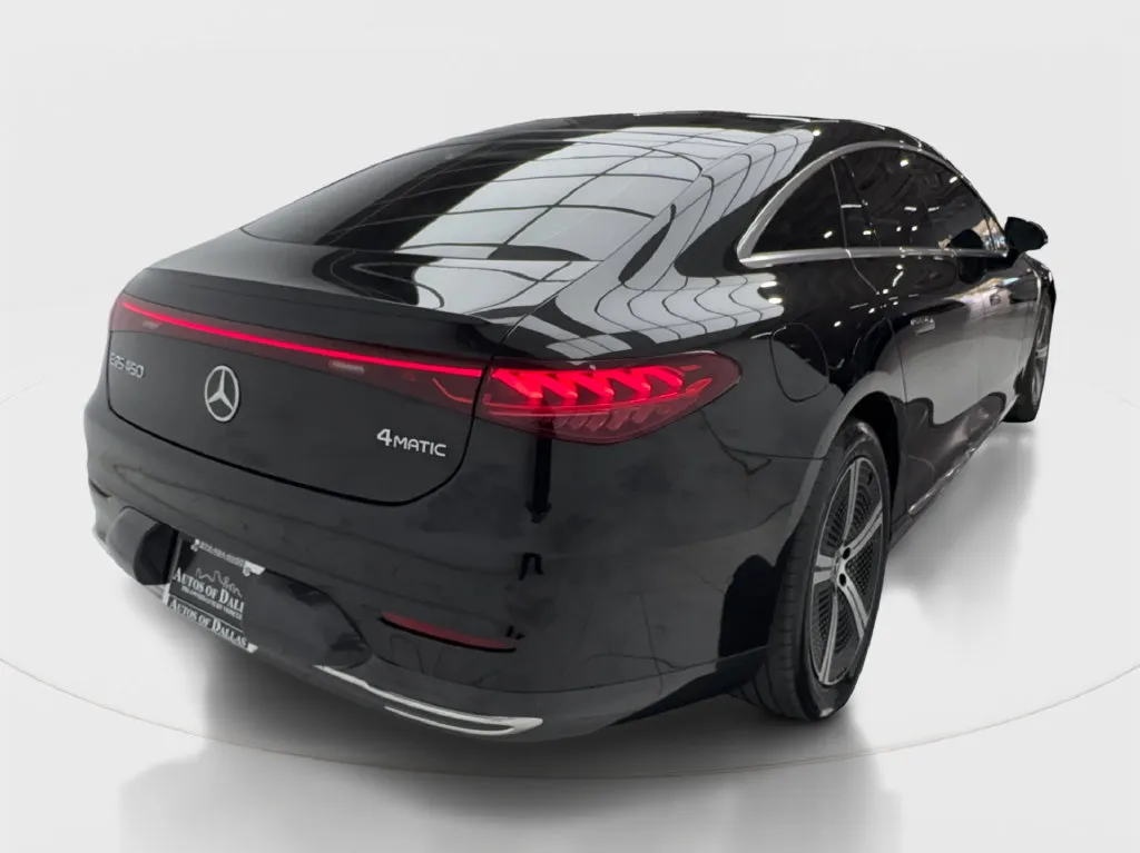 Mercedes-Benz EQS photo 8