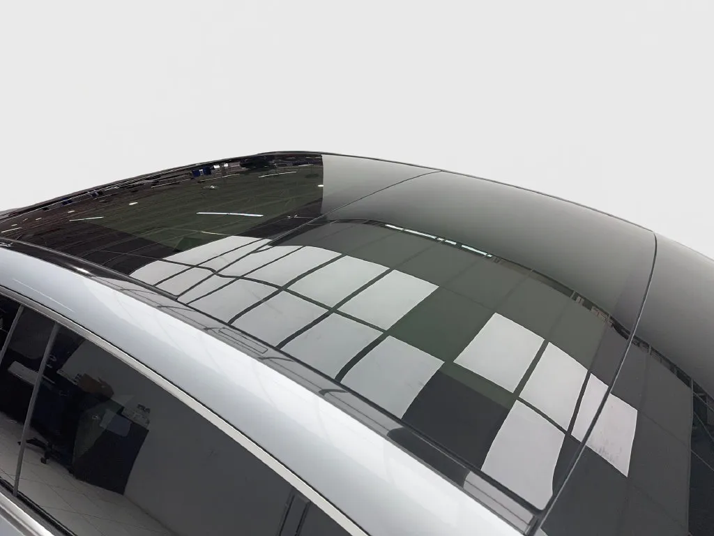 Mercedes-Benz EQE photo 11