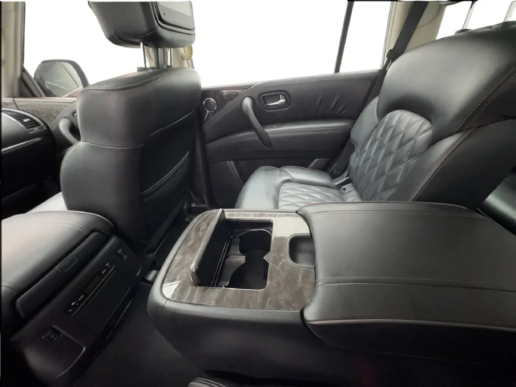 Nissan Armada photo 46
