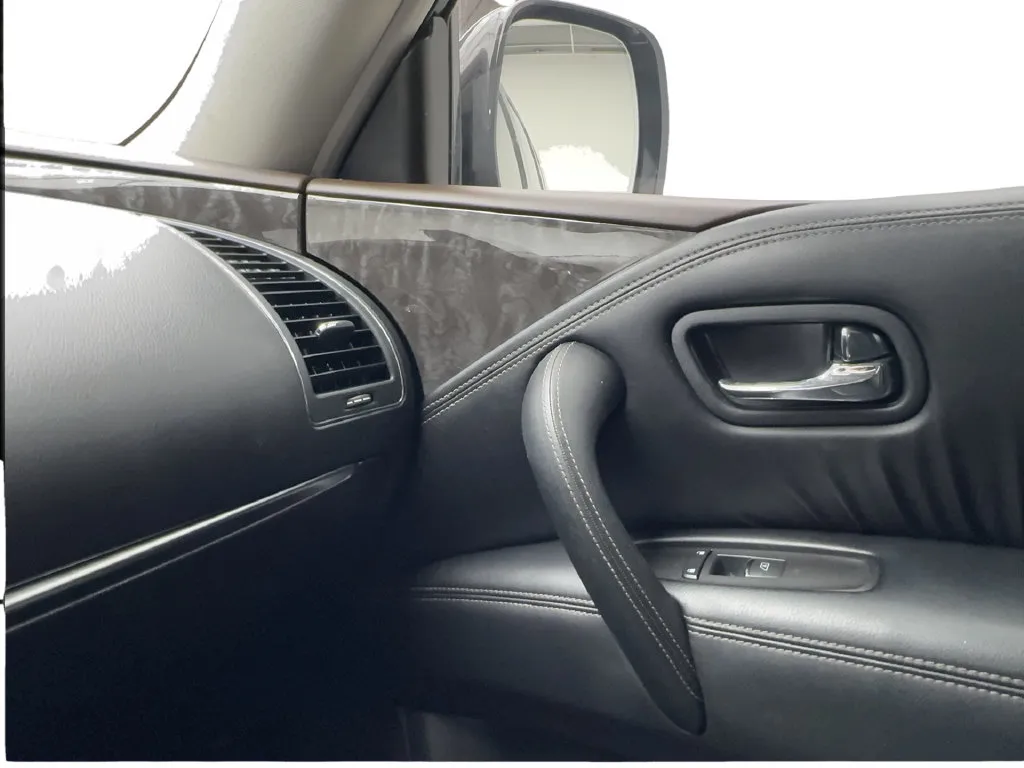 Nissan Armada photo 52