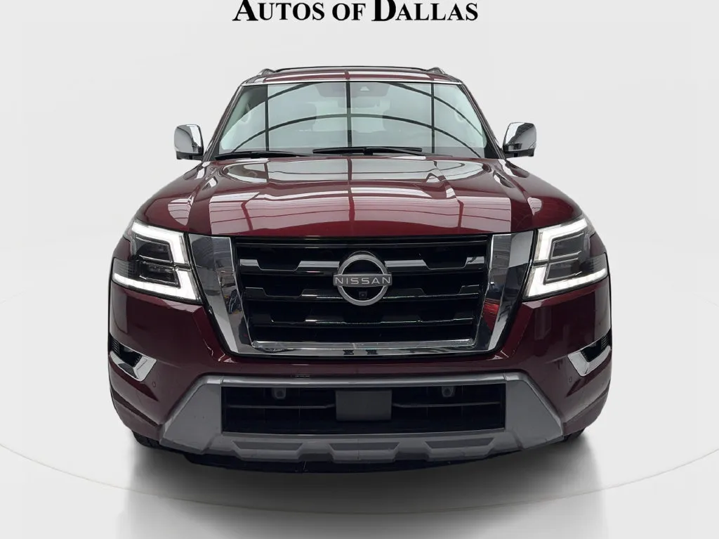Nissan Armada photo 4