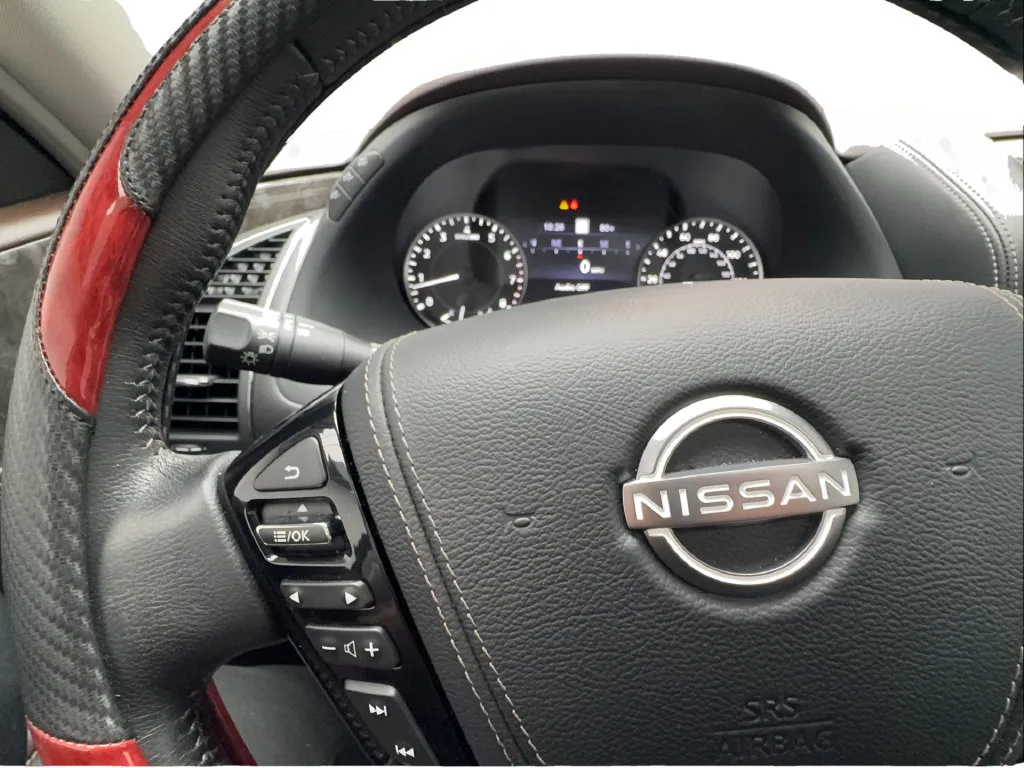 Nissan Armada photo 49