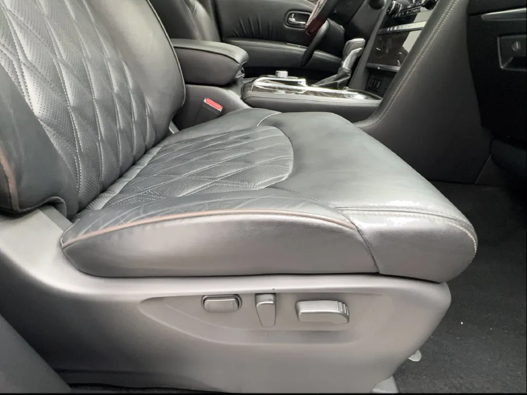 Nissan Armada photo 37