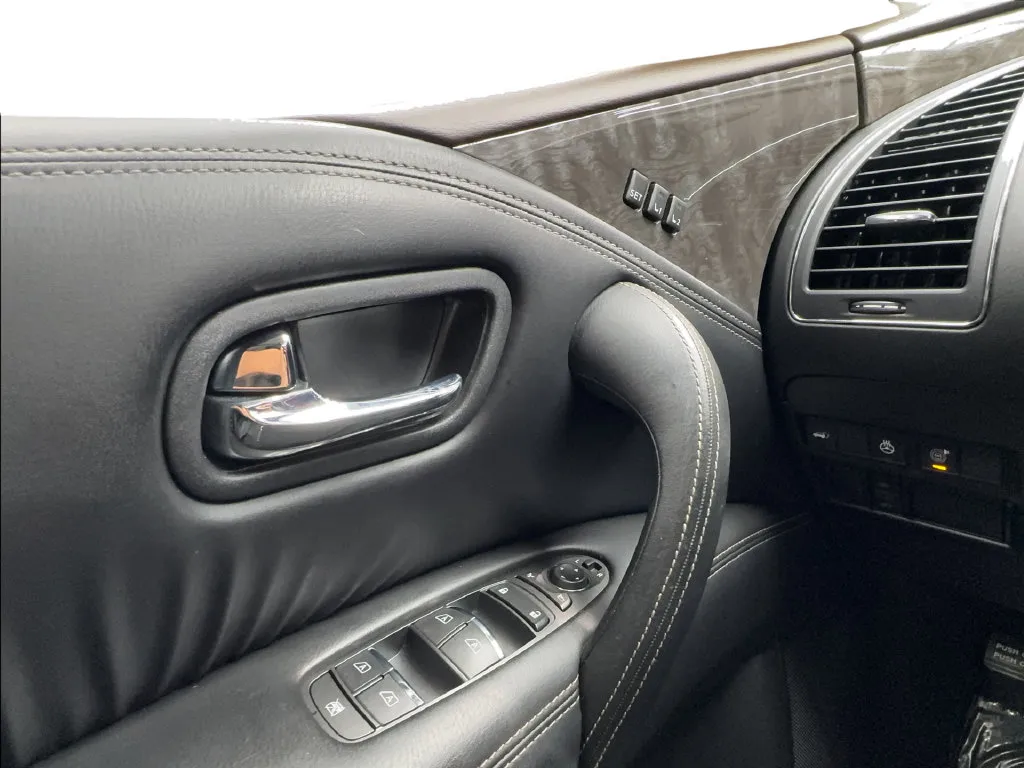 Nissan Armada photo 53
