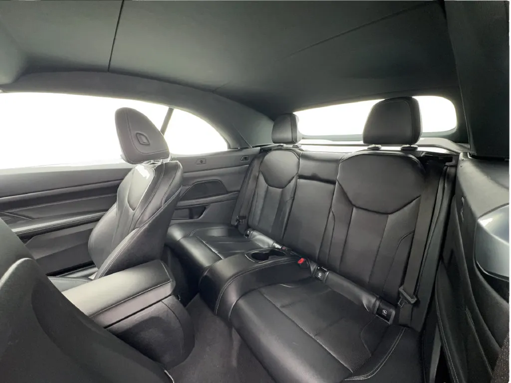 BMW 4 Series photo 28