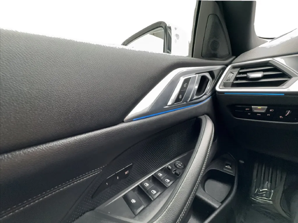 BMW 4 Series photo 48