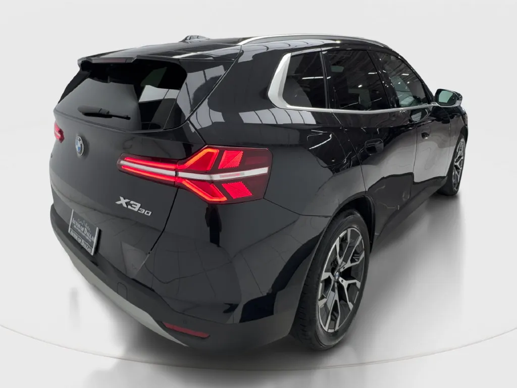 BMW X3 photo 8