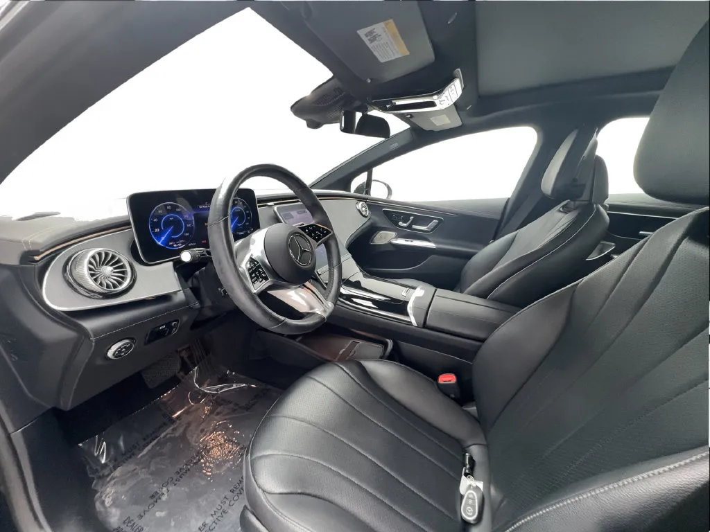 Mercedes-Benz EQE photo 19