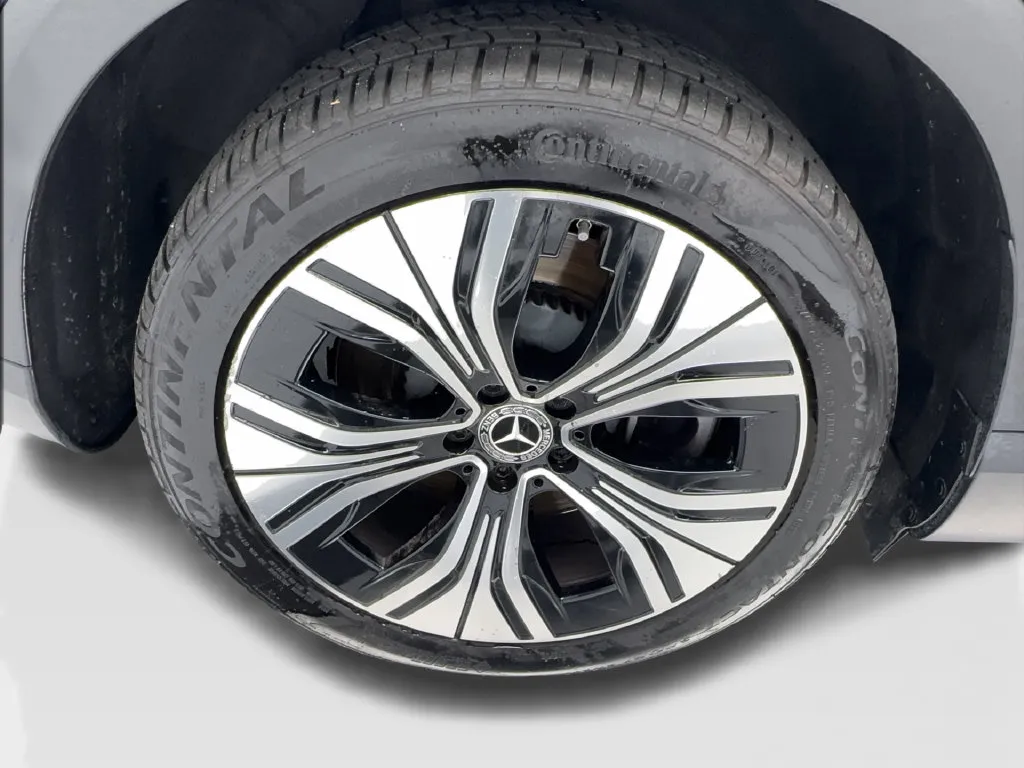 Mercedes-Benz EQE photo 18