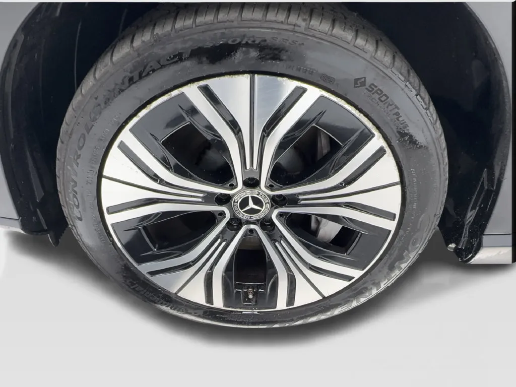 Mercedes-Benz EQE photo 15