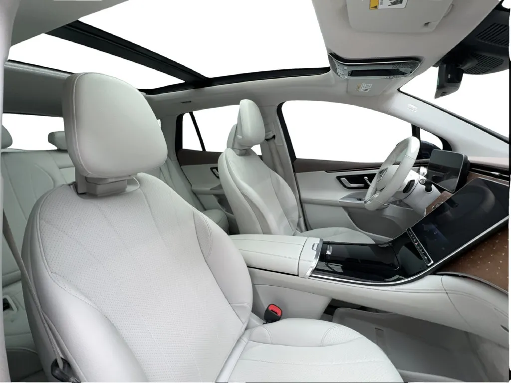 Mercedes-Benz EQE photo 32