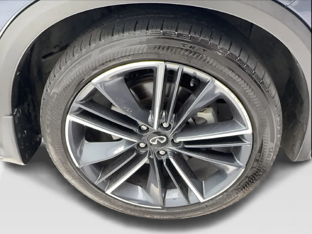 Infiniti QX50 photo 16