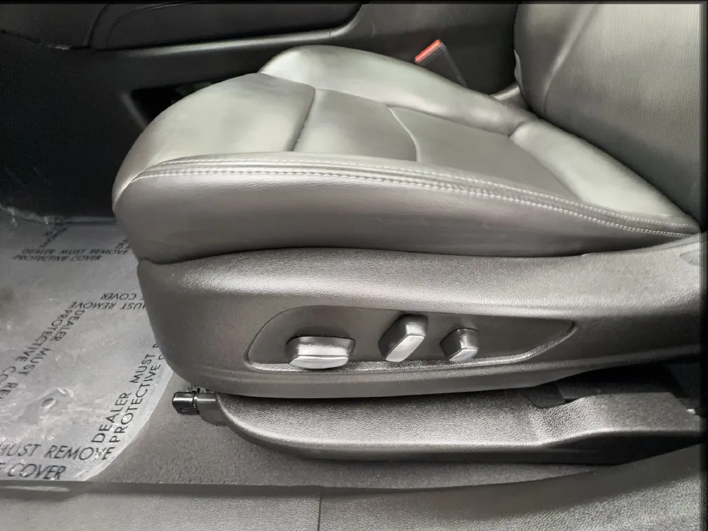 Cadillac XT6 photo 25