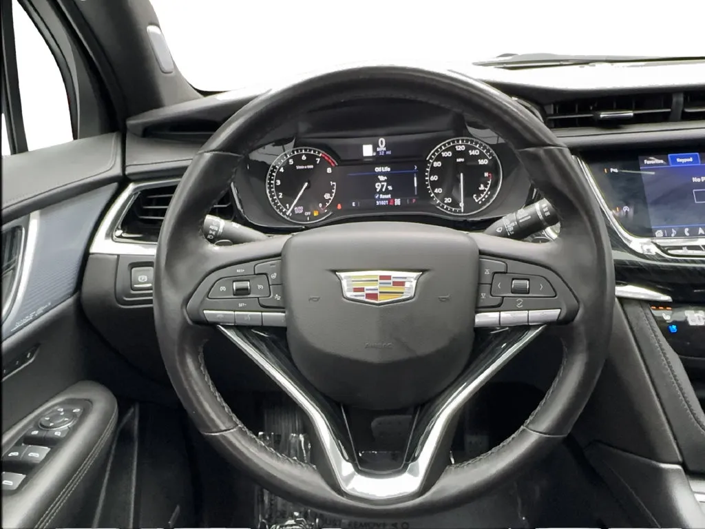 Cadillac XT6 photo 43
