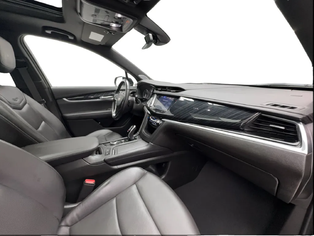 Cadillac XT6 photo 39