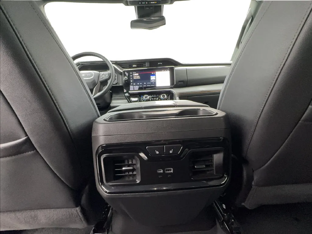 GMC Sierra photo 44