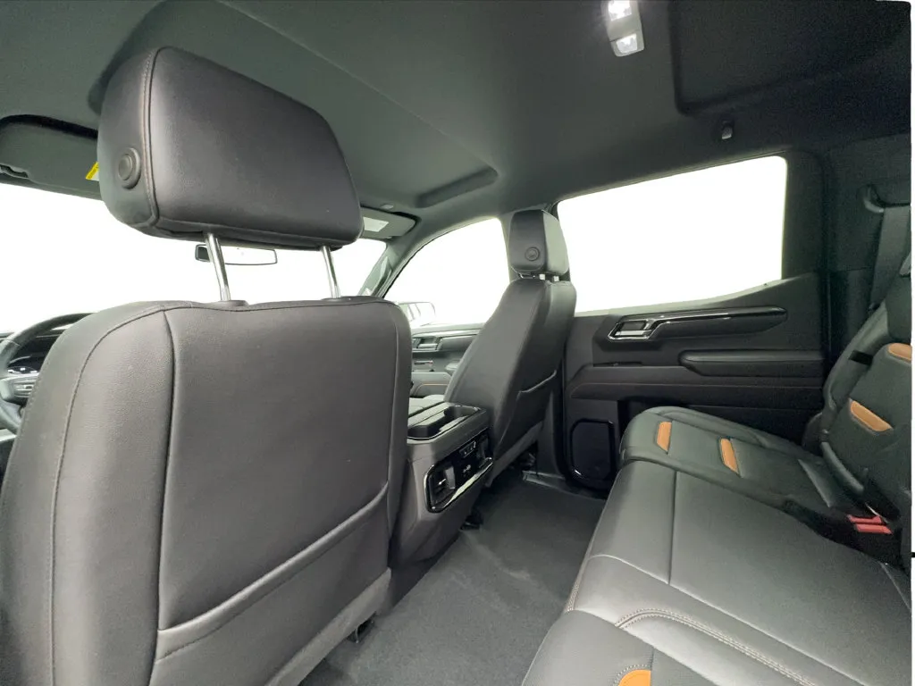GMC Sierra photo 28
