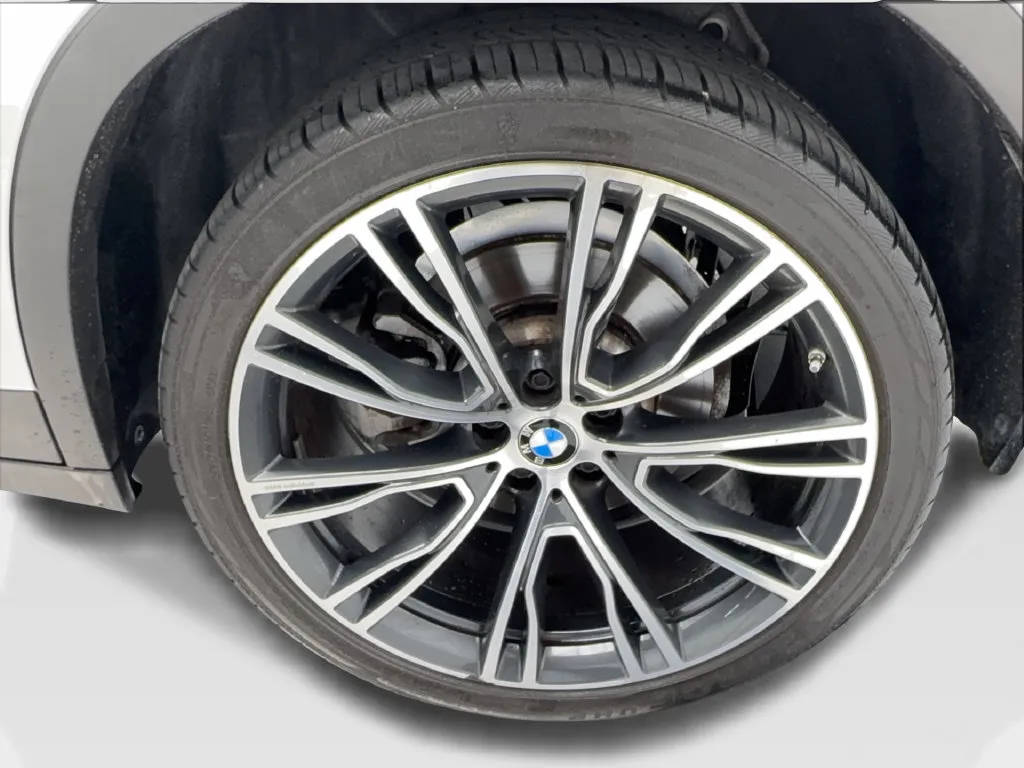 BMW X3 photo 14