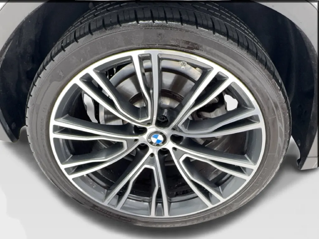 BMW X3 photo 18