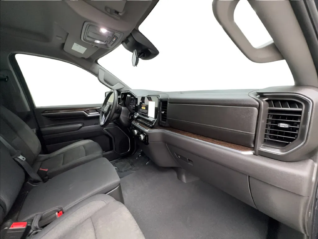 GMC Sierra photo 36