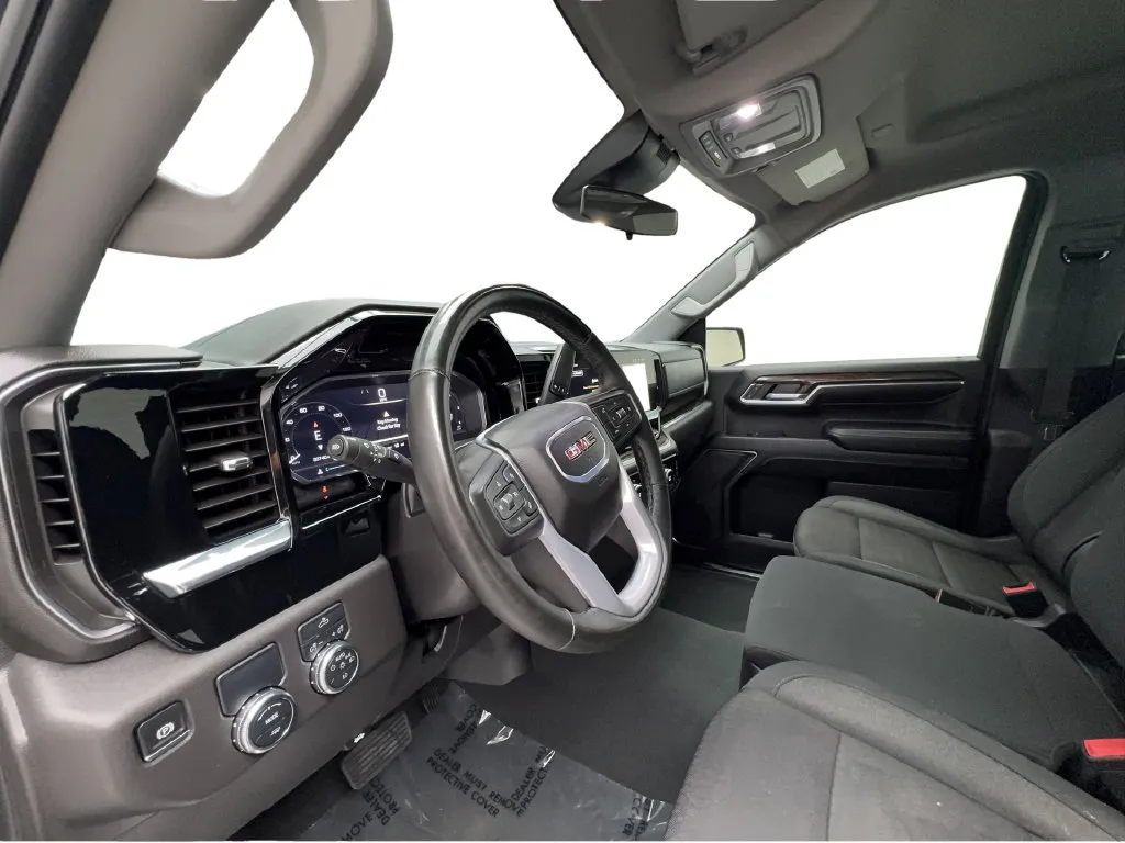 GMC Sierra photo 25