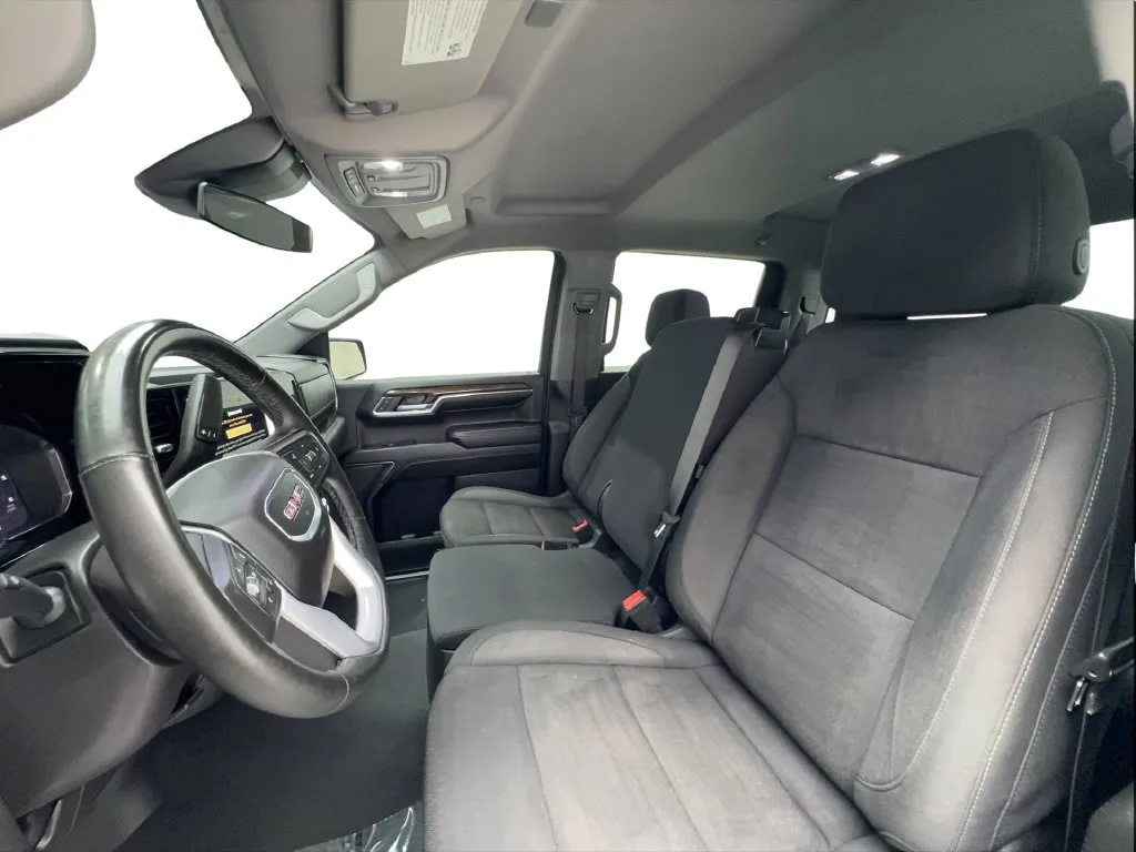 GMC Sierra photo 22