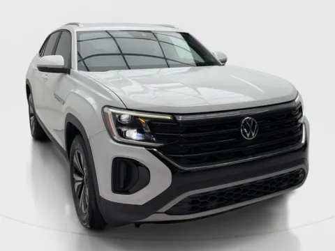 Photos of 2024 Volkswagen Atlas Cross Sport 2.0T SE for sale in Plano, TX at Autos of Dallas - Plano