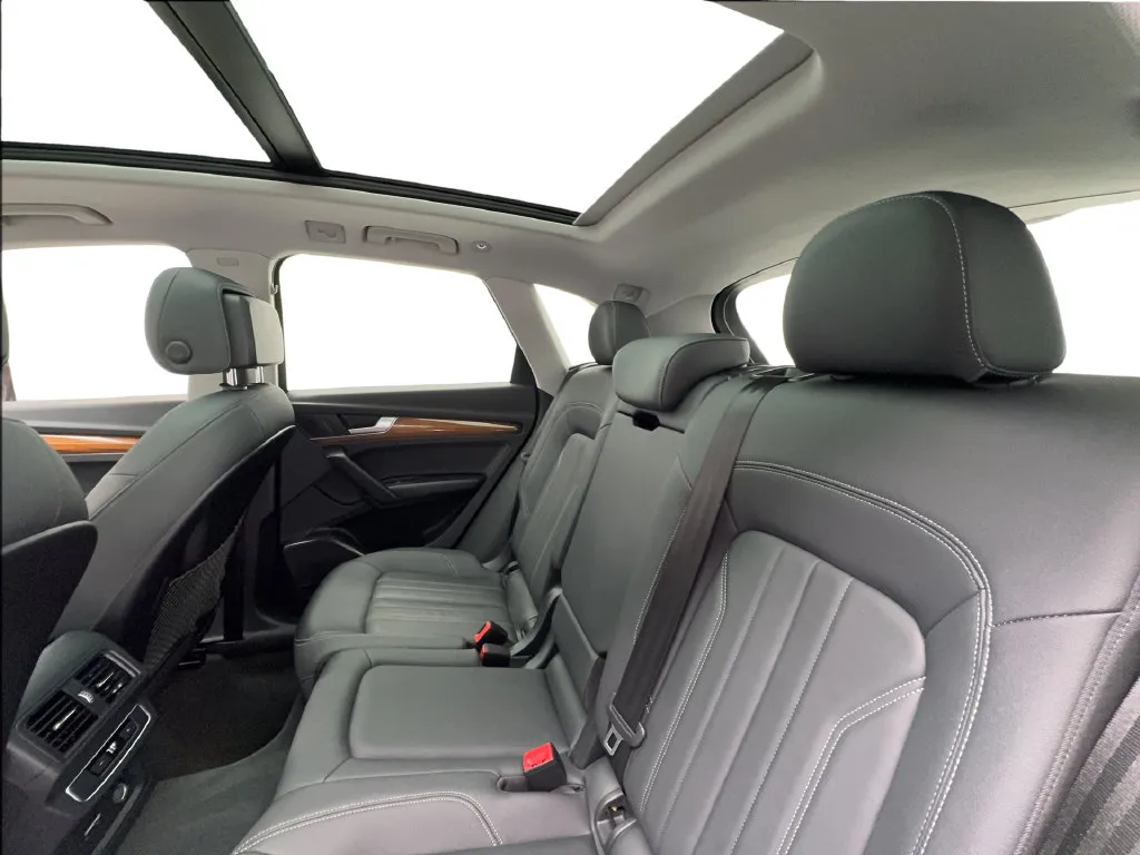 Audi Q5 photo 28