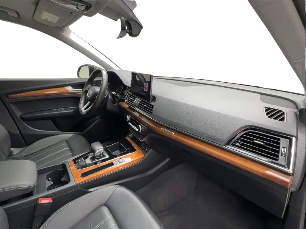 Audi Q5 photo 36
