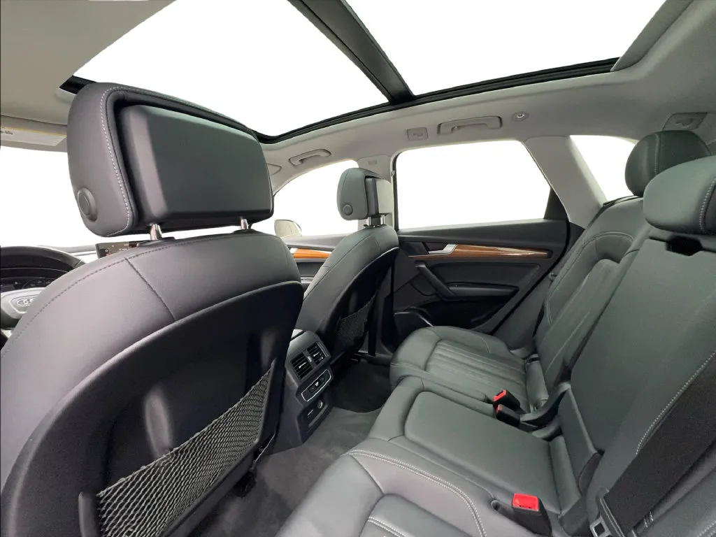 Audi Q5 photo 27