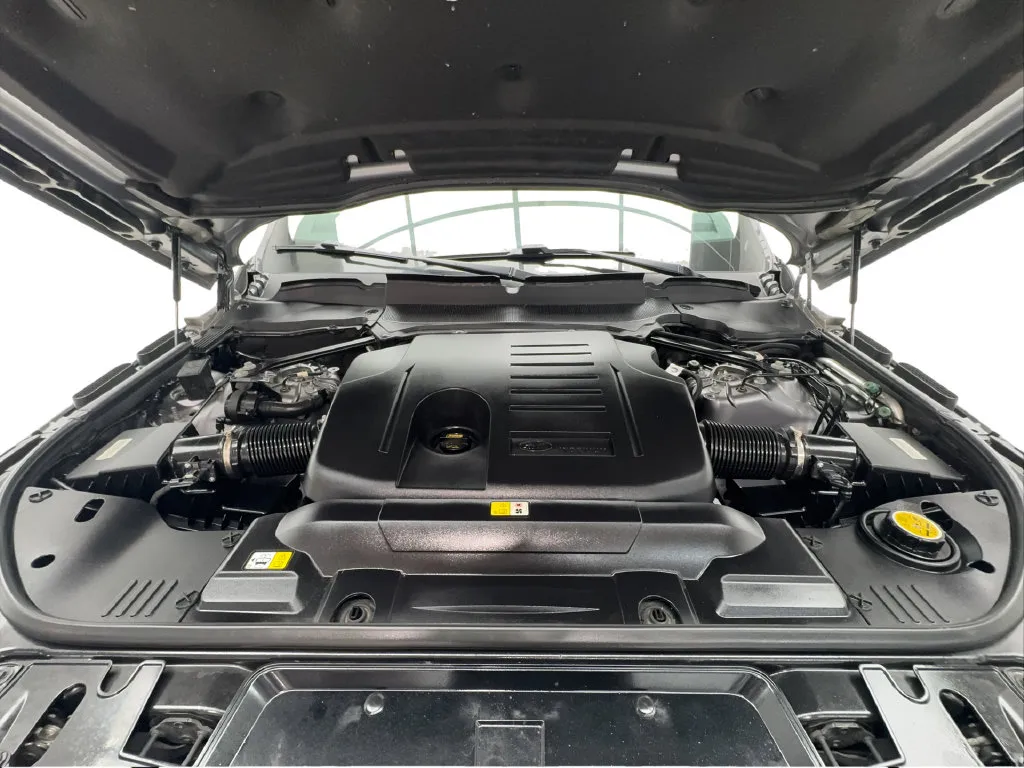 Land Rover Range Rover Sport photo 19