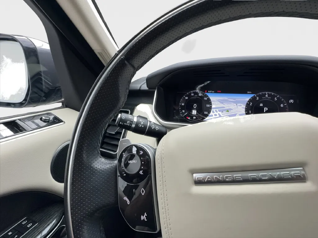 Land Rover Range Rover Sport photo 45