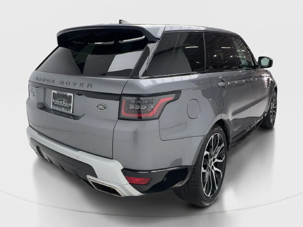 Land Rover Range Rover Sport photo 8
