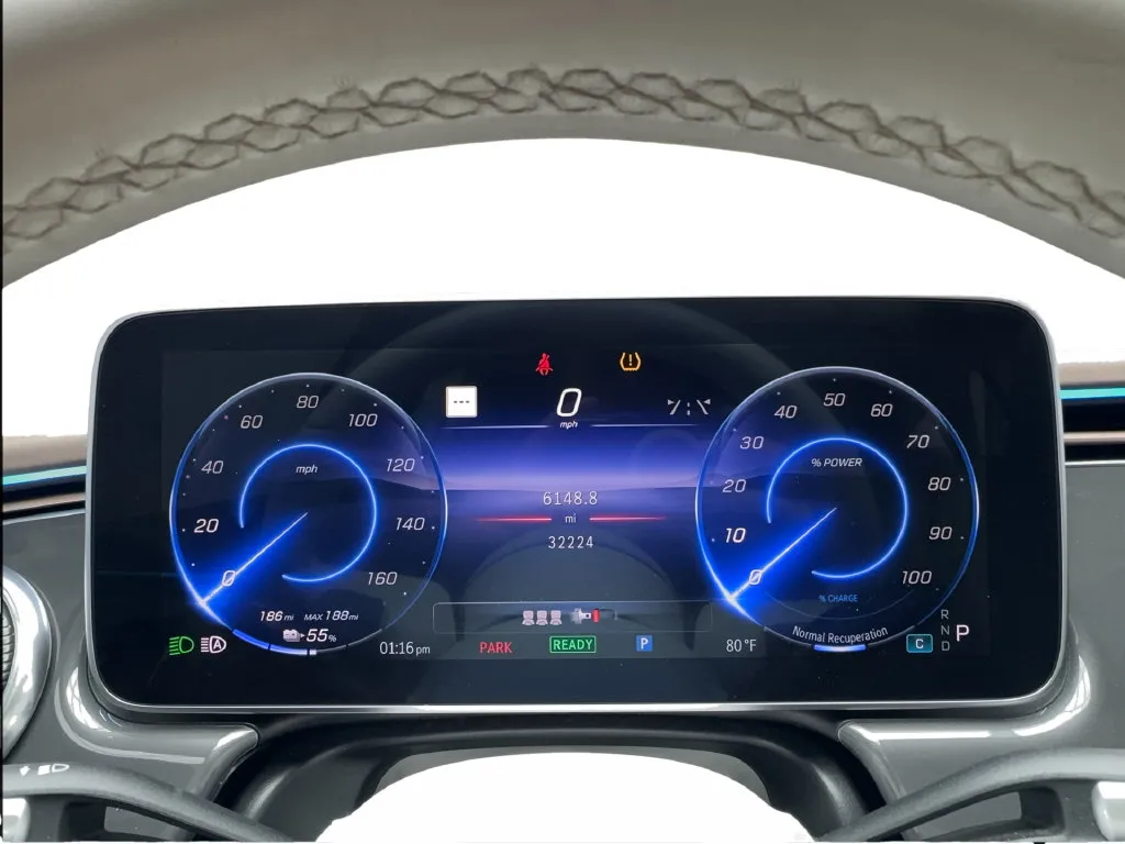 Mercedes-Benz EQS photo 43