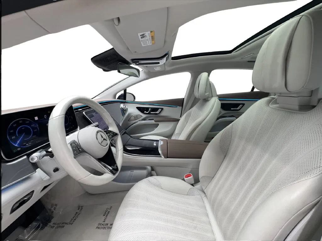 Mercedes-Benz EQS photo 22