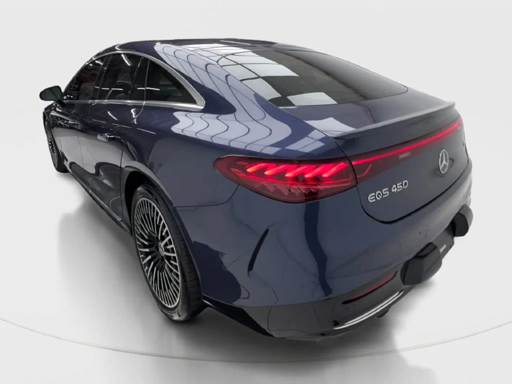 Mercedes-Benz EQS photo 11