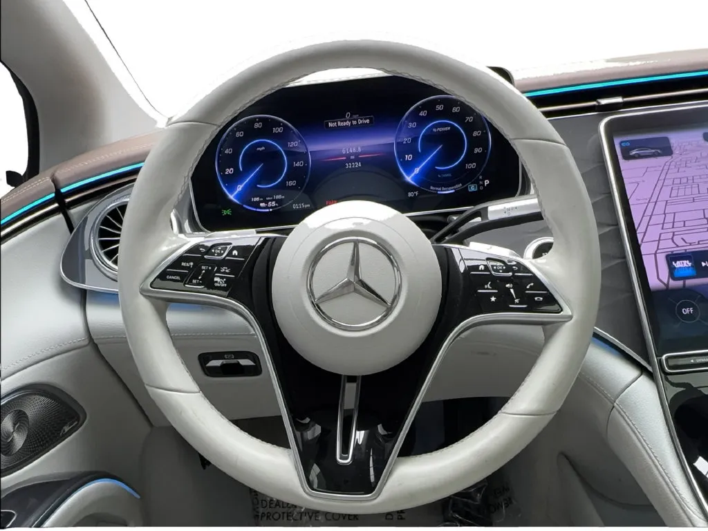 Mercedes-Benz EQS photo 39
