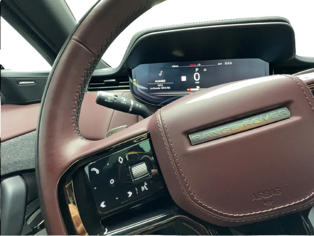 Land Rover Range Rover Sport photo 45