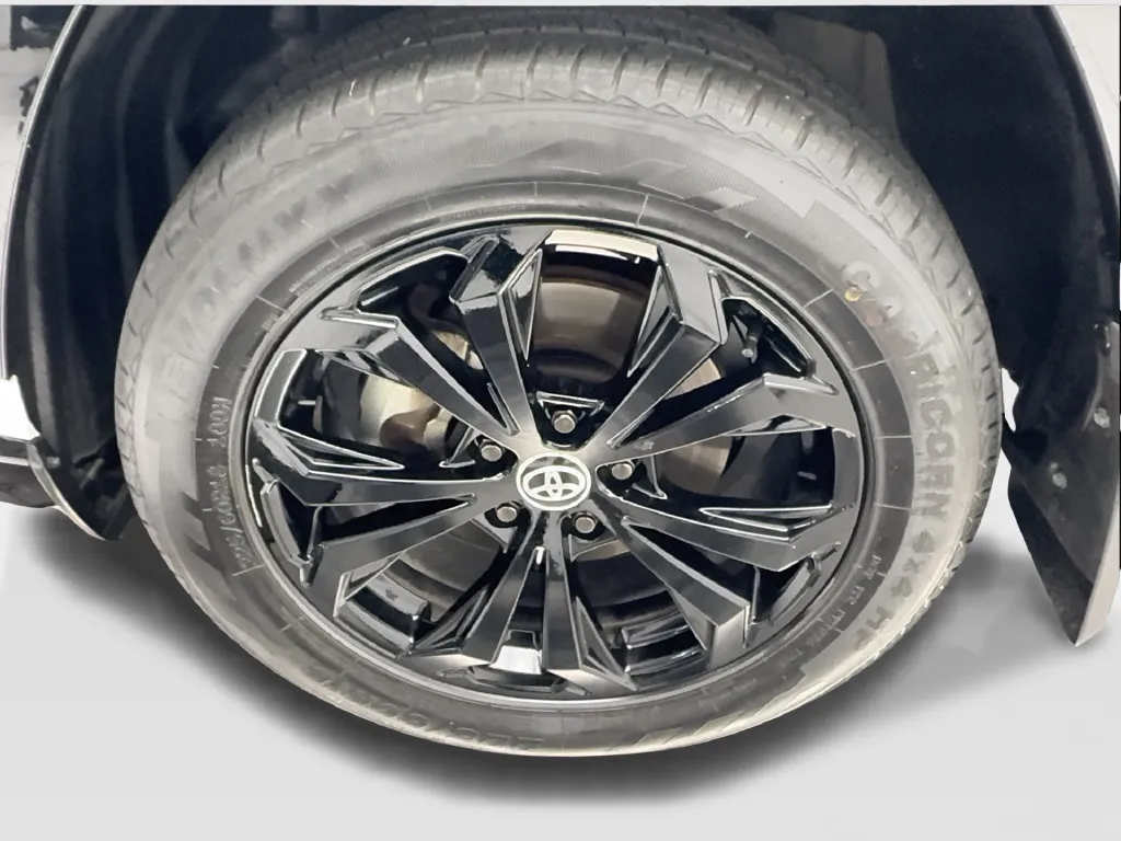 Toyota RAV4 photo 15