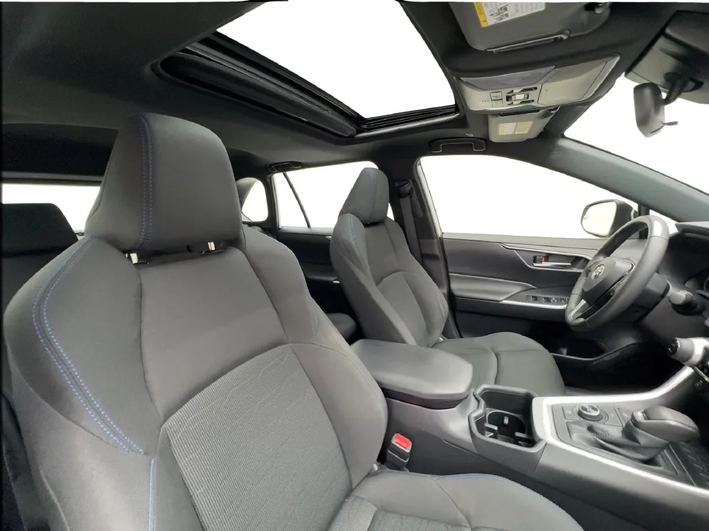 Toyota RAV4 photo 34