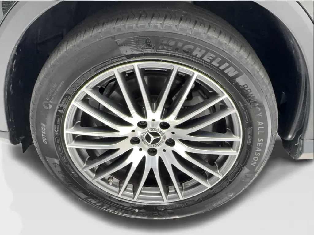 Mercedes-Benz GLC photo 15