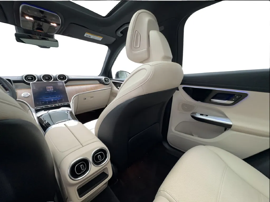 Mercedes-Benz GLC photo 42