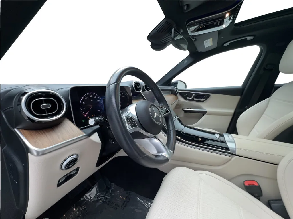 Mercedes-Benz GLC photo 23