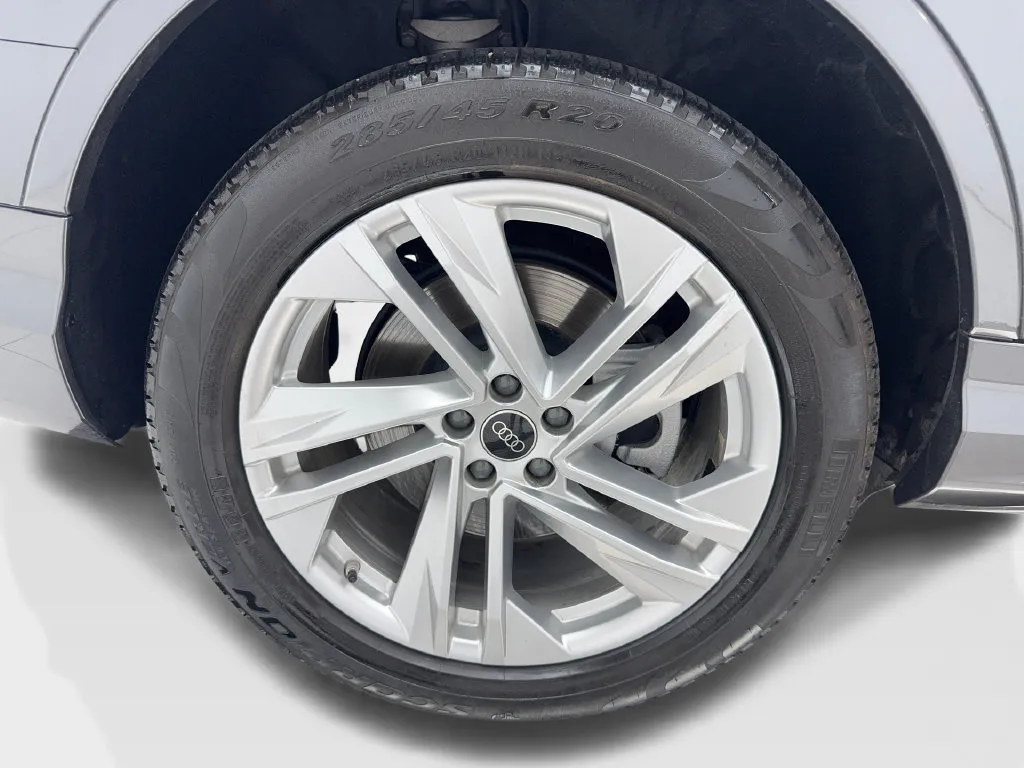 Audi Q7 photo 15