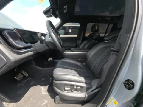 More photos of 2024 Rivian R1S Adventure at Autos of Dallas - Plano, TX