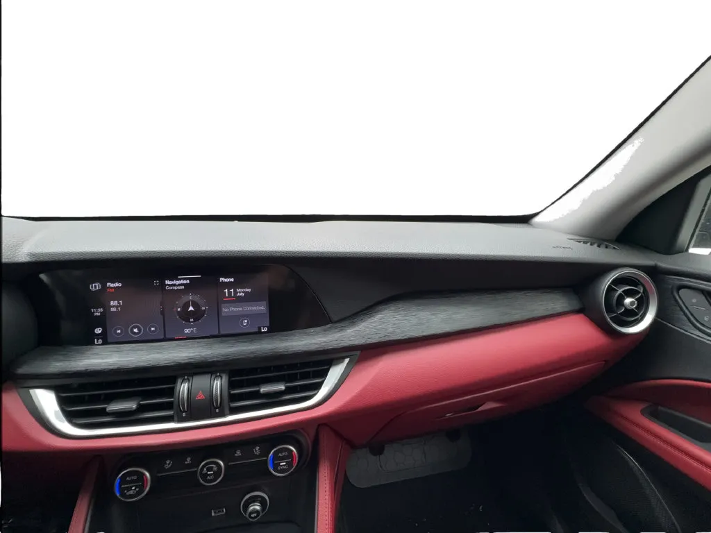 Alfa Romeo Stelvio photo 48