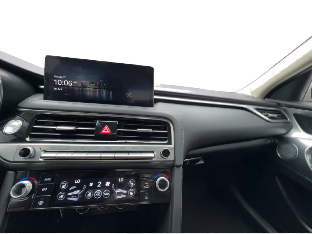 Genesis G70 photo 48