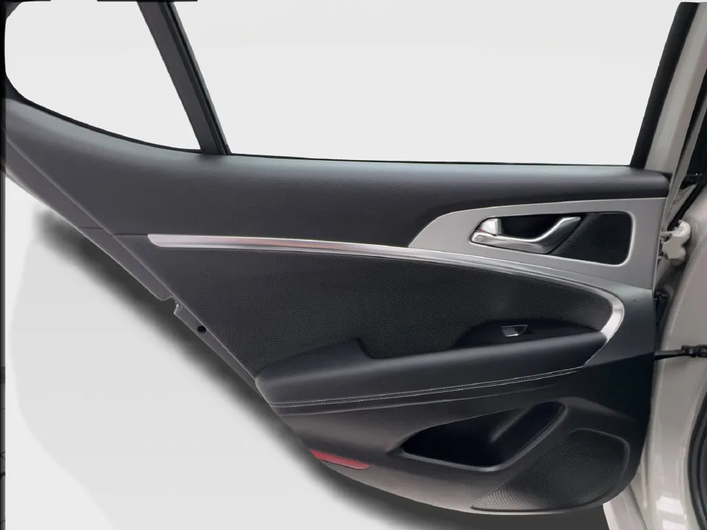 Genesis G70 photo 28