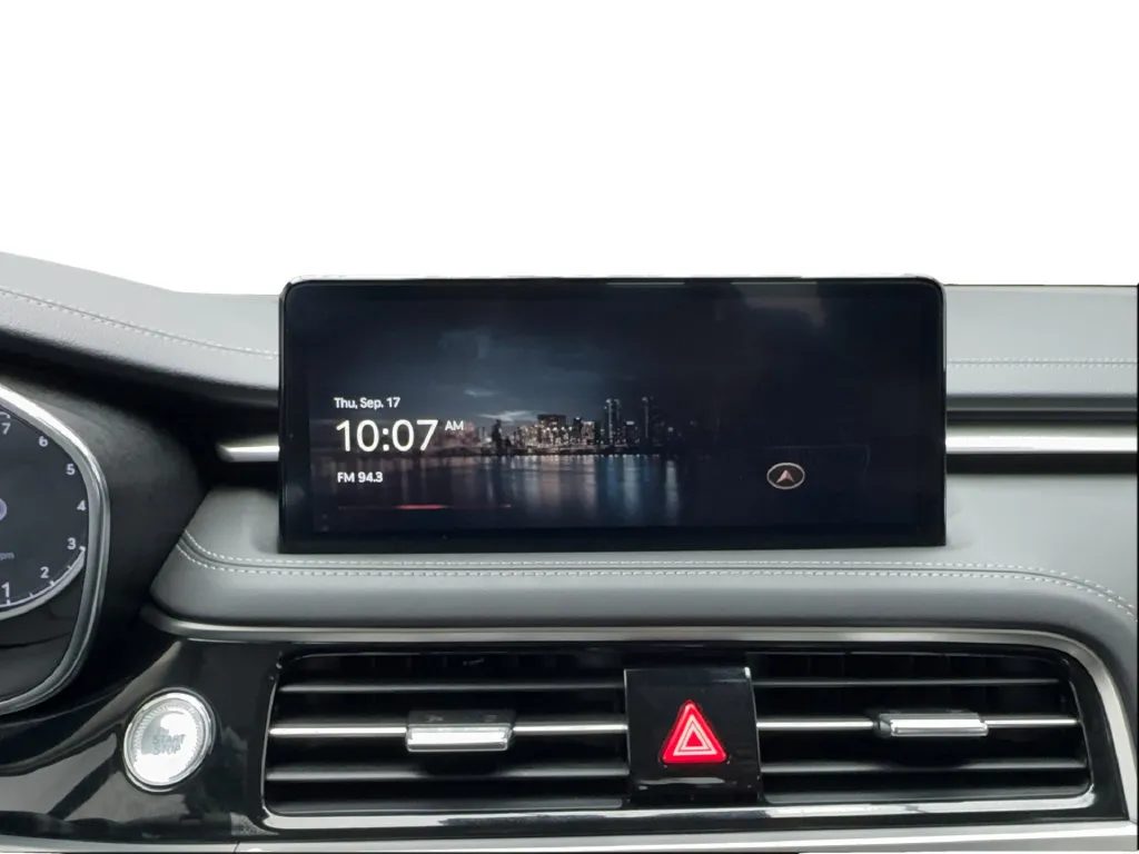 Genesis G70 photo 57